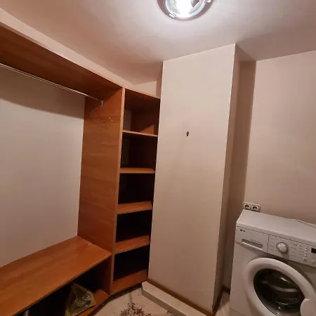 Business Behind National Ultracentral Apartment Kischinau