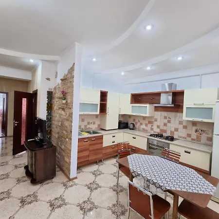 Apartment Business Behind National Ultracentral Kischinau