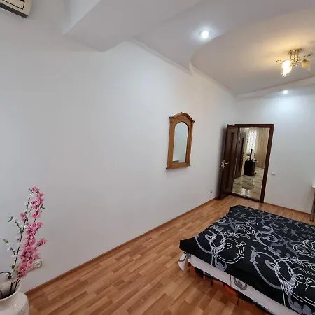 Apartment Business Behind National Ultracentral Kischinau